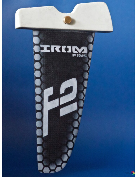 IROM FINS - PINNA CUSTOM FREESTYLE F2 IN CARBONIO, POWER BOX