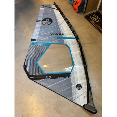 NORTH - VELA X-OVER 3.7 2025 - EXPO